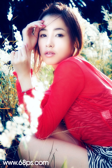 Photoshop调出外景人物明亮的青红色