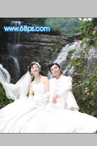 Photoshop调出外景婚片诗画般的韵味